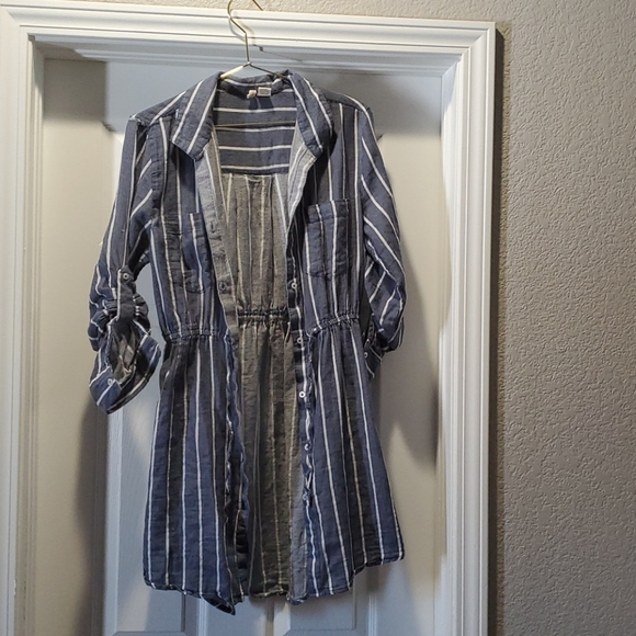 Cute Blue Button Up Dress - Picture 2 of 3